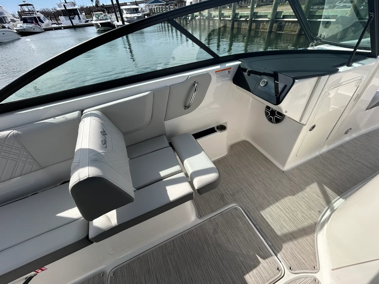 2026 Sea Ray SDX 270 Outboard 27.0 feet, Grasonville, MD #23