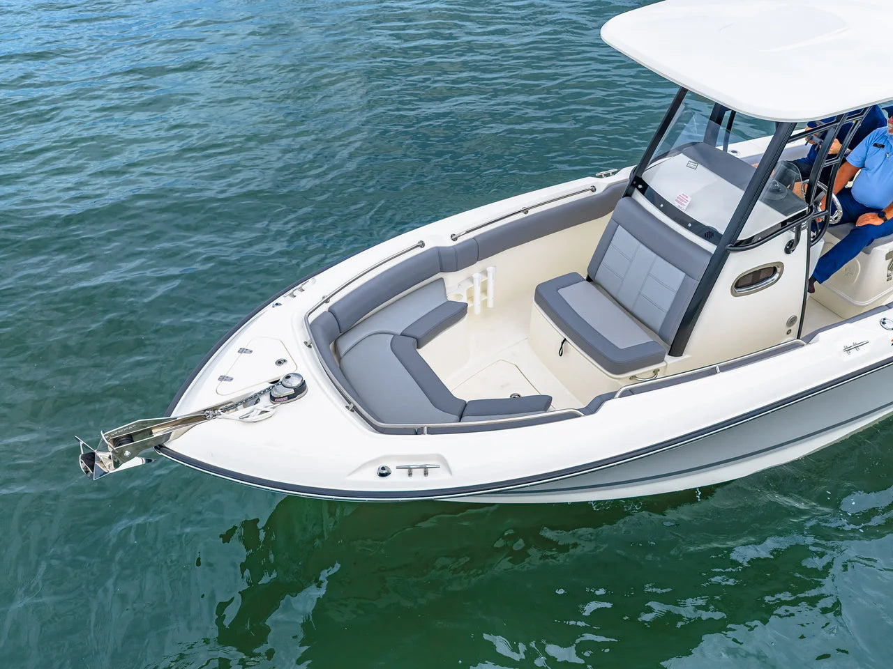 2025 Boston Whaler 230 Outrage 23.0 feet, Clearwater, Florida #5