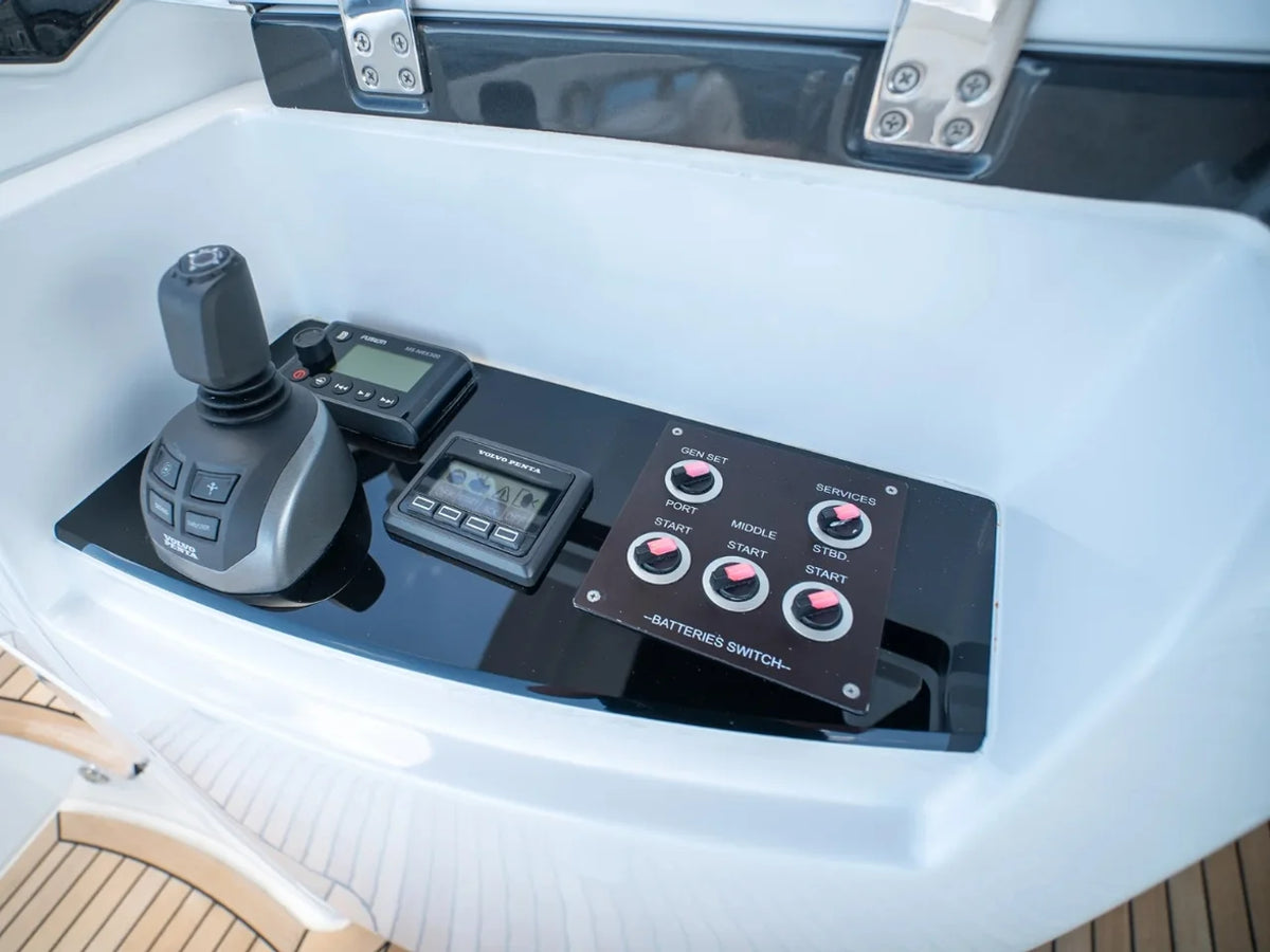 2025 Azimut S6 60.0 feet, Naples, Florida #32