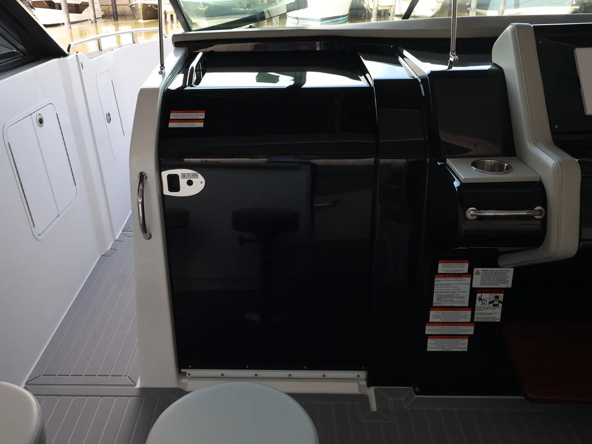 2026 Cruisers Yachts 38 GLS Outboard 38.0 feet, Naples, Florida #35