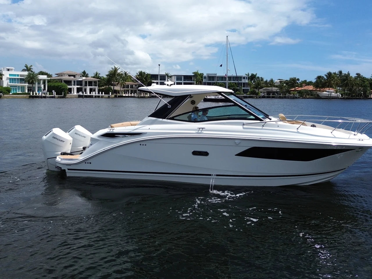 2026 Sea Ray Sundancer 320 Outboard 32.0 feet, Miami, FL #3