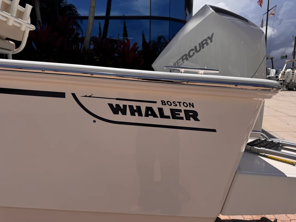 2026 Boston Whaler 210 Montauk 21.0 feet, Pompano Beach, Florida #10