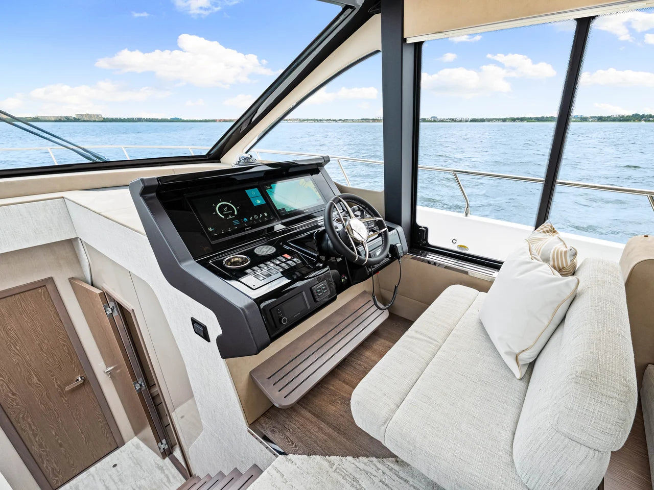 2026 Cruisers Yachts 50 FLY 50.0 feet, Clearwater, Florida #58