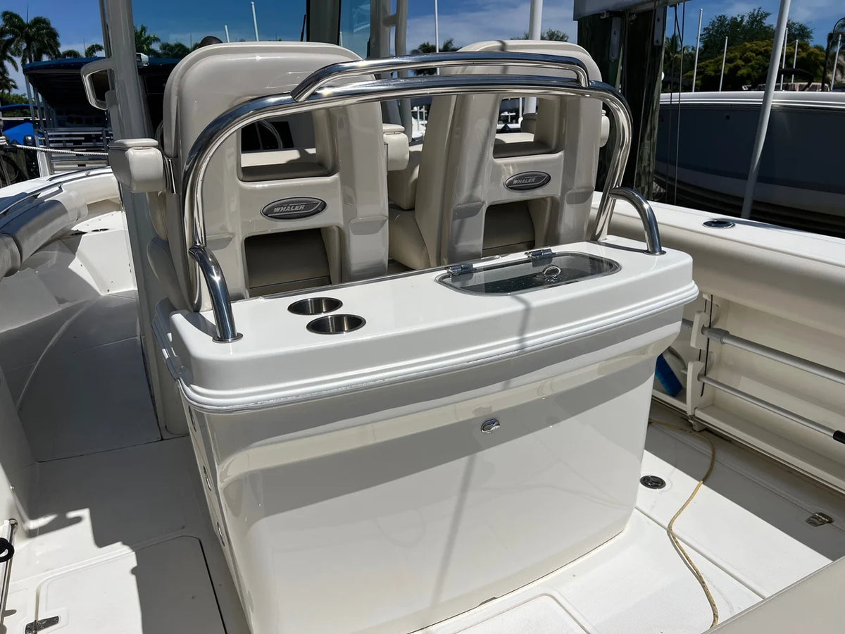 2019 Boston Whaler 250 OUTRAGE 25.0 feet, Naples, Florida #12