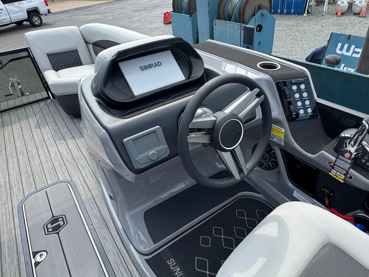 2027 Harris Sunliner 230 23.0 feet, Lake Hopatcong, NJ #15
