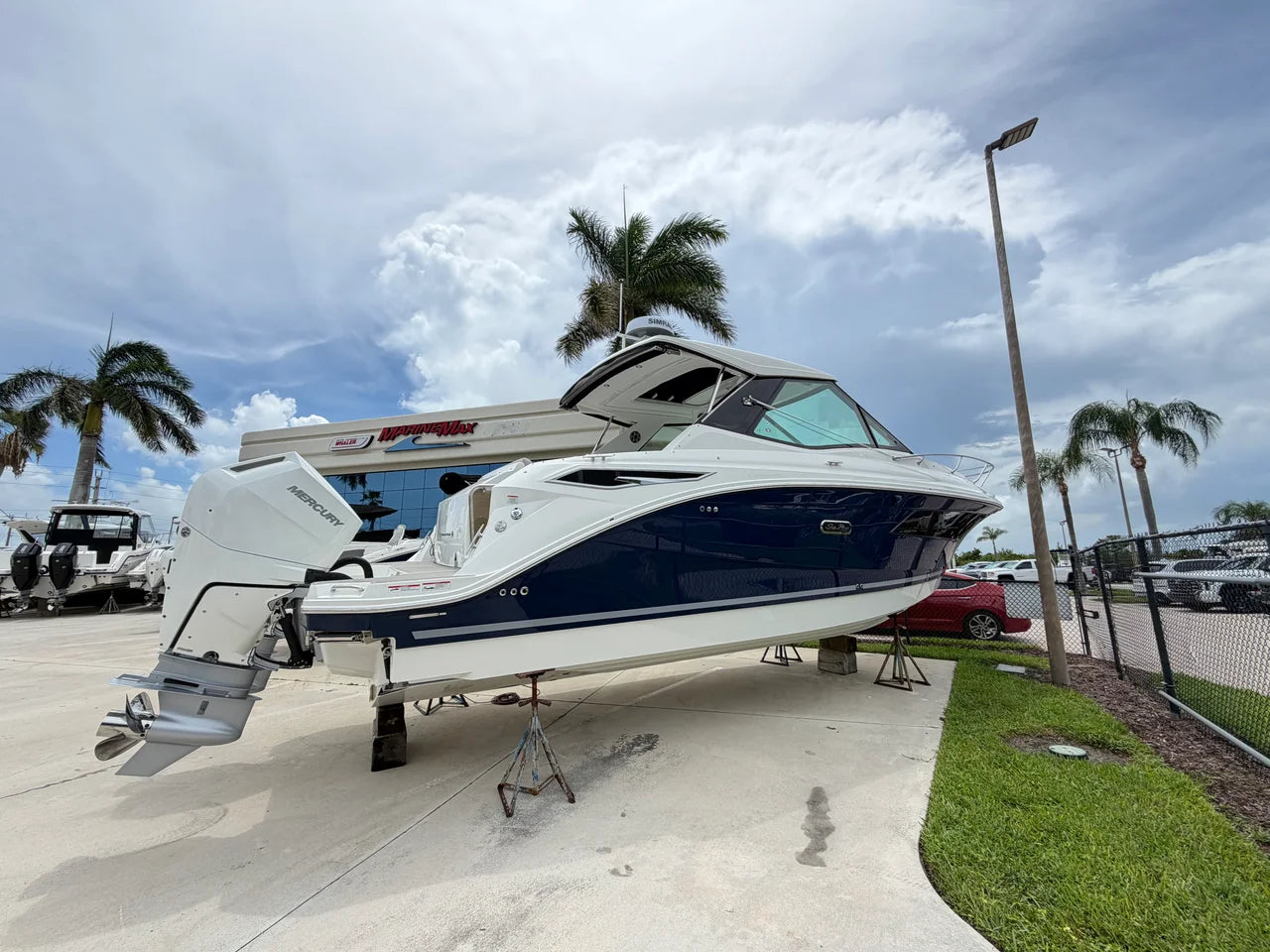 2027 Sea Ray Sundancer 320 Outboard 32.0 feet, Stuart, Florida #4