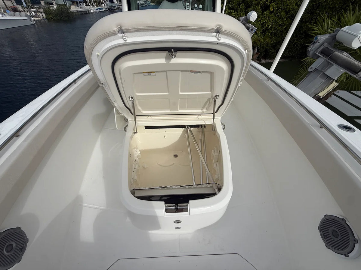 2017 Boston Whaler 330 OUTRAGE 33.0 feet, Islamorada, FL #11