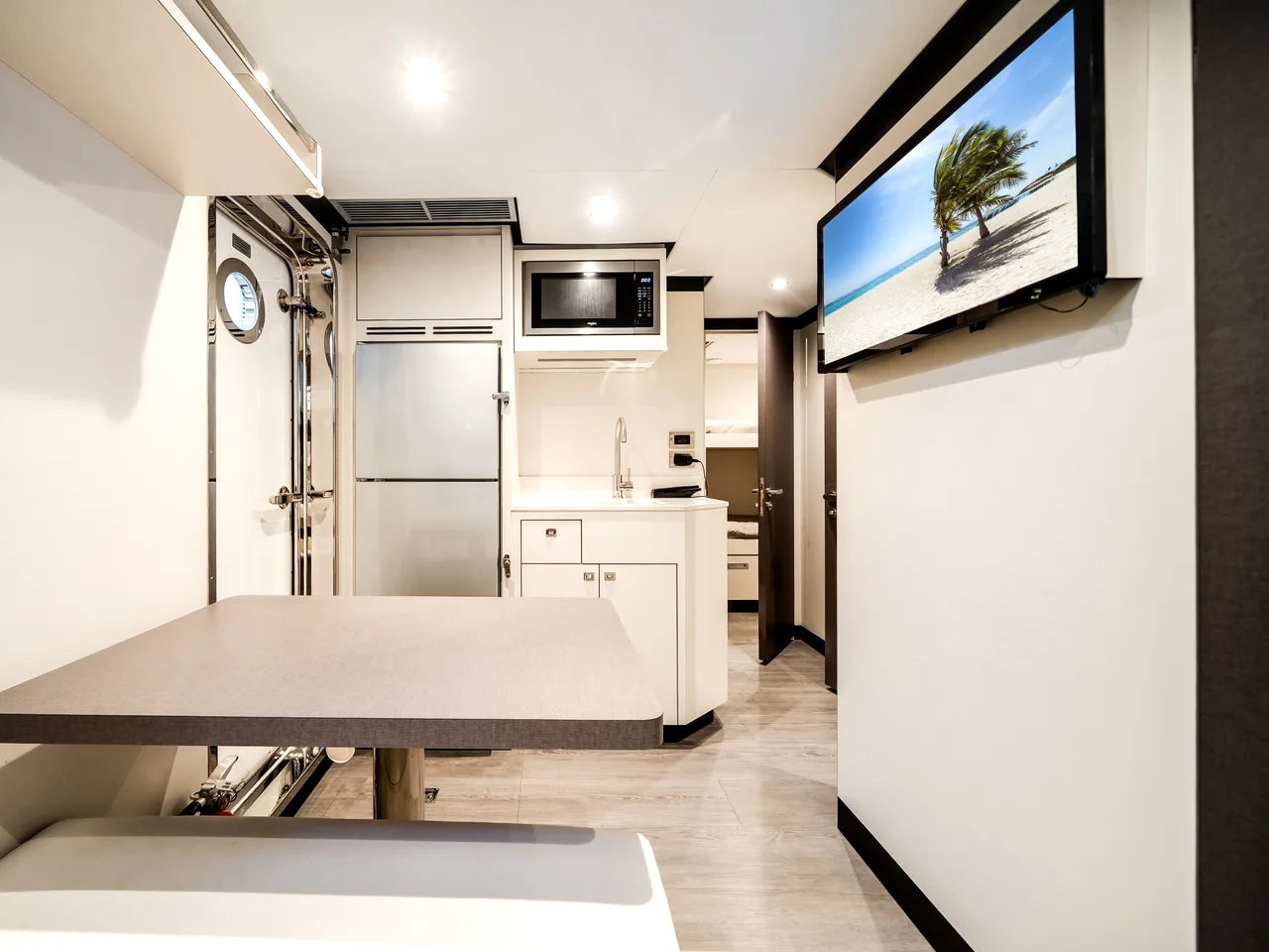 2025 Ocean Alexander 27R 88.0 feet, Fort Lauderdale, FL #101