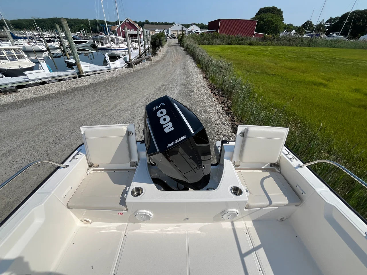 2026 Boston Whaler 210 Montauk 21.0 feet, Westbrook, Connecticut #3