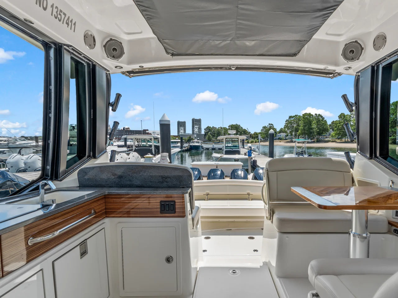 2025 Boston Whaler 405 Conquest 40.0 feet, Quincy, MA #25