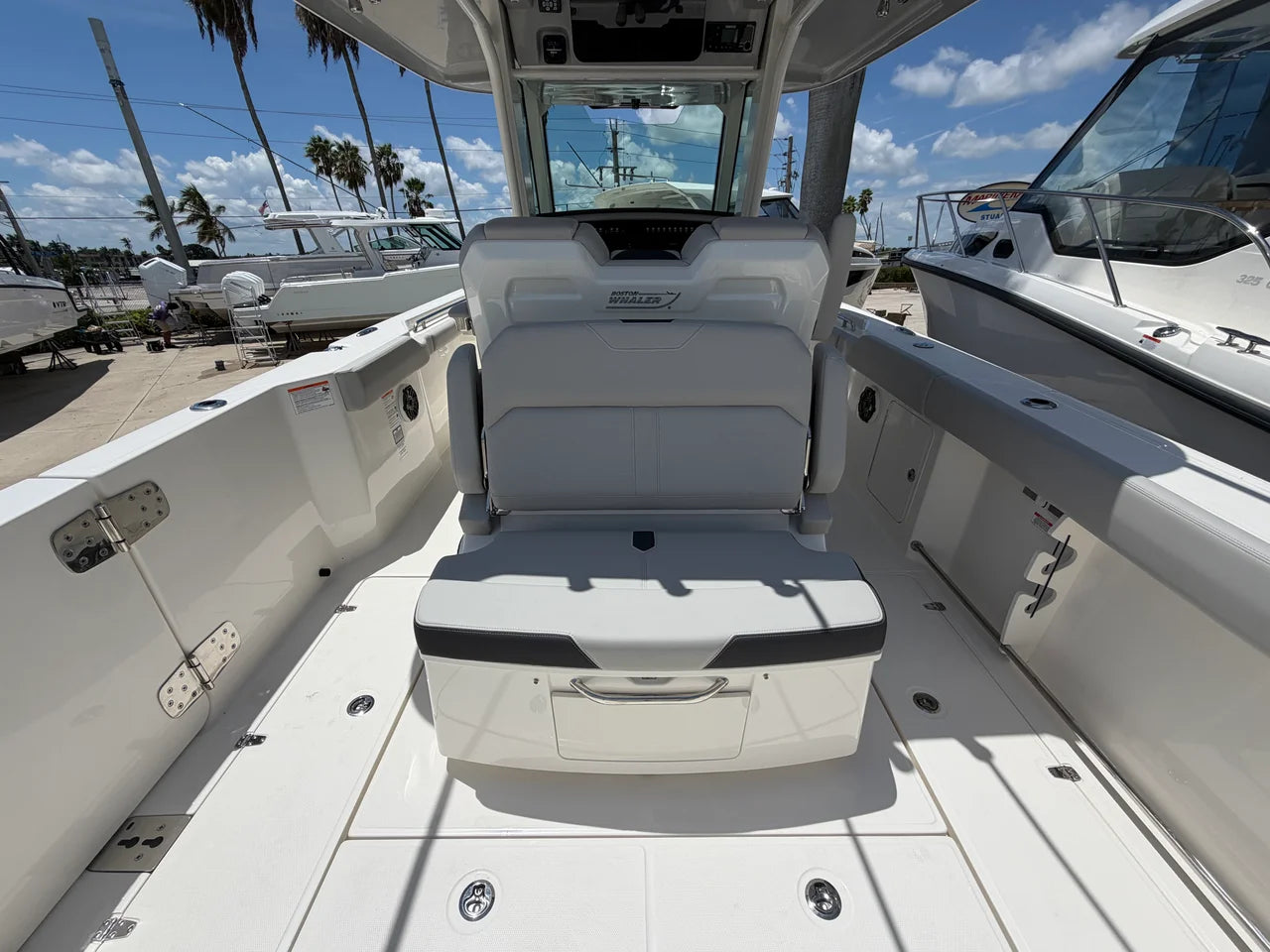 2026 Boston Whaler 330 Outrage 33.0 feet, Stuart, Florida #23