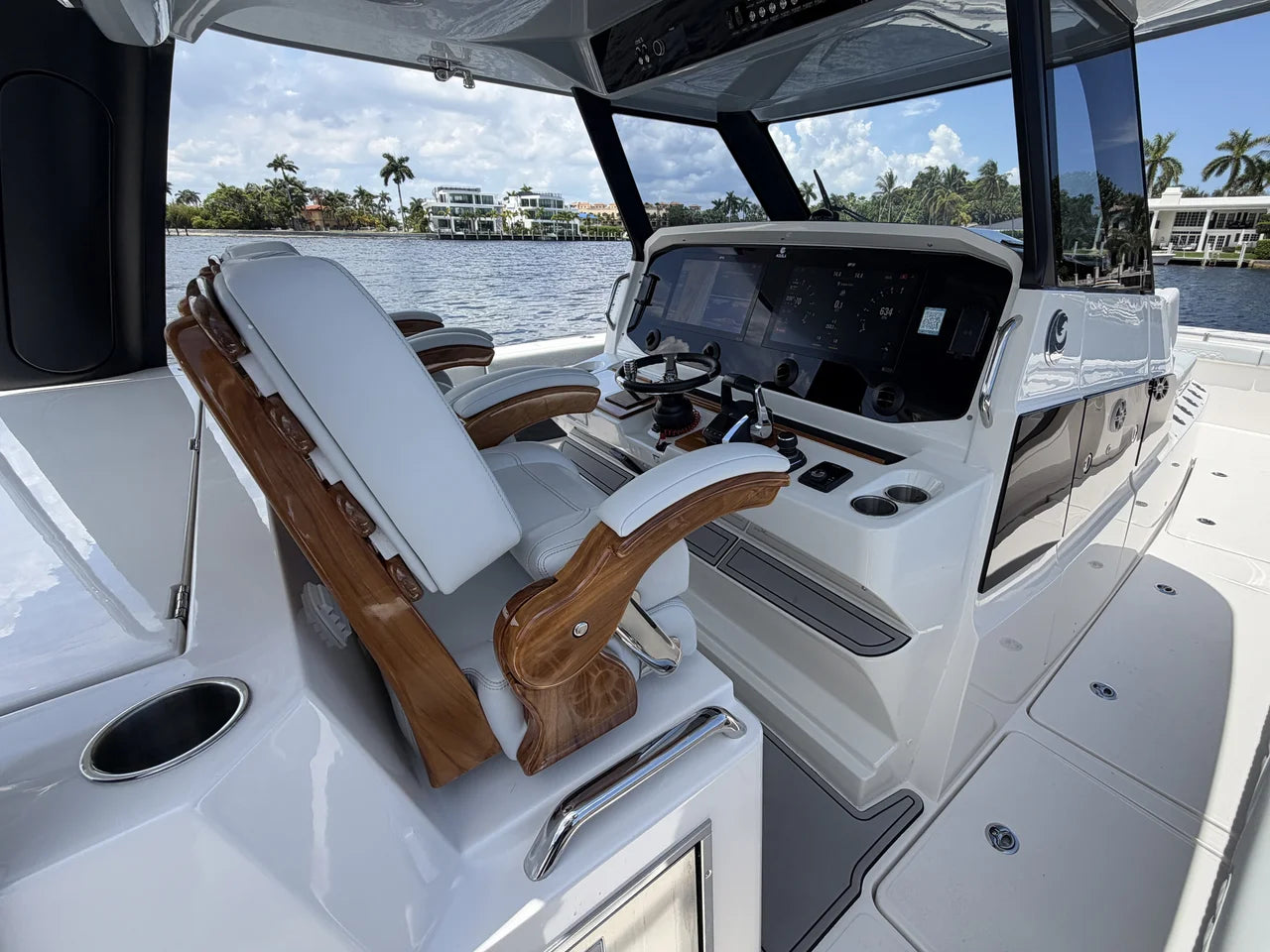 2026 Aquila 36 Molokai 36.0 feet, Pompano Beach, Florida #39