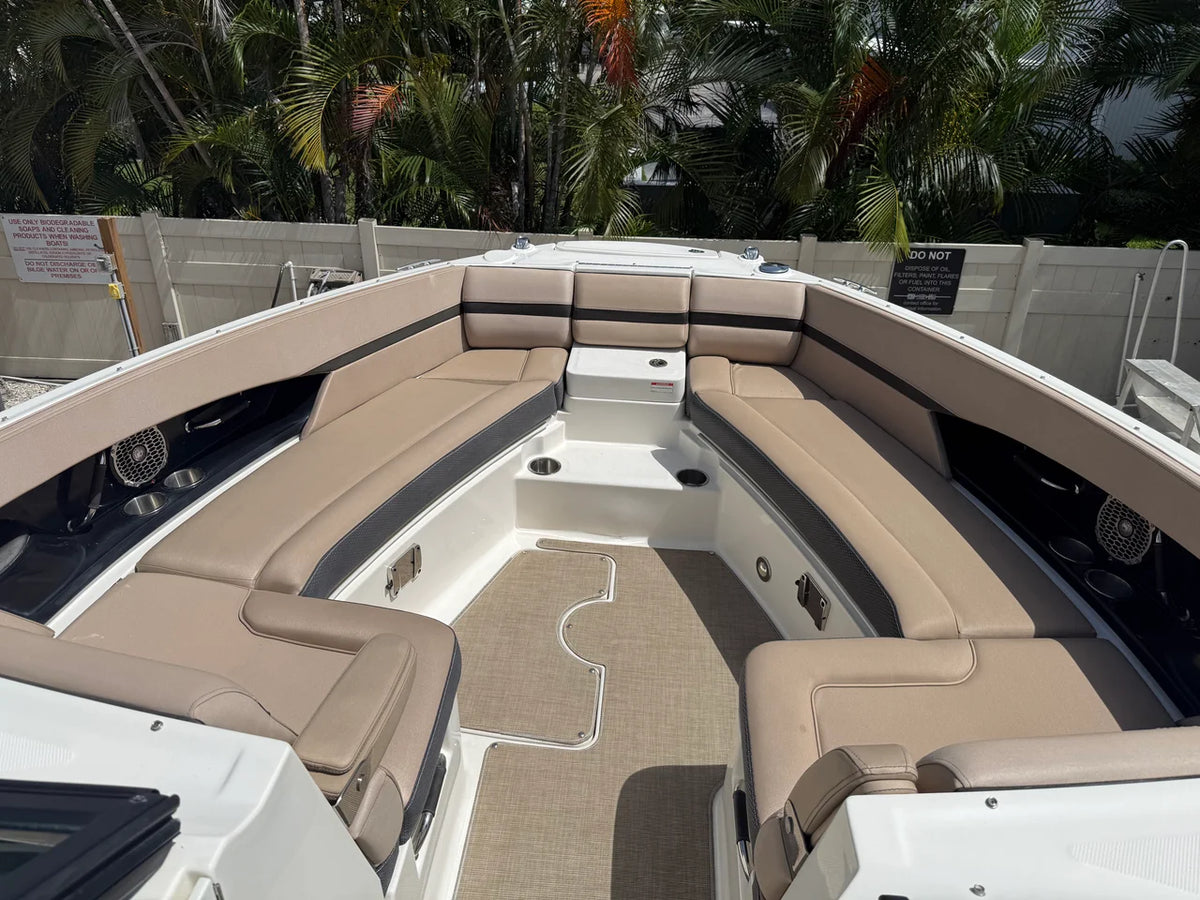 2018 Sea Ray 350 SLX OB 35.0 feet, Naples, Florida #11