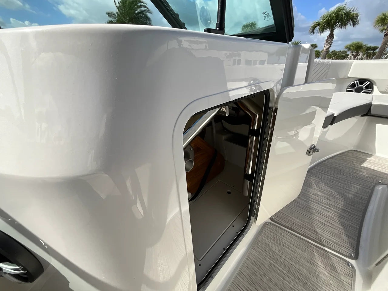 2026 Sea Ray SDX 230 Outboard 23.0 feet, Jacksonville Beach, Florida #23