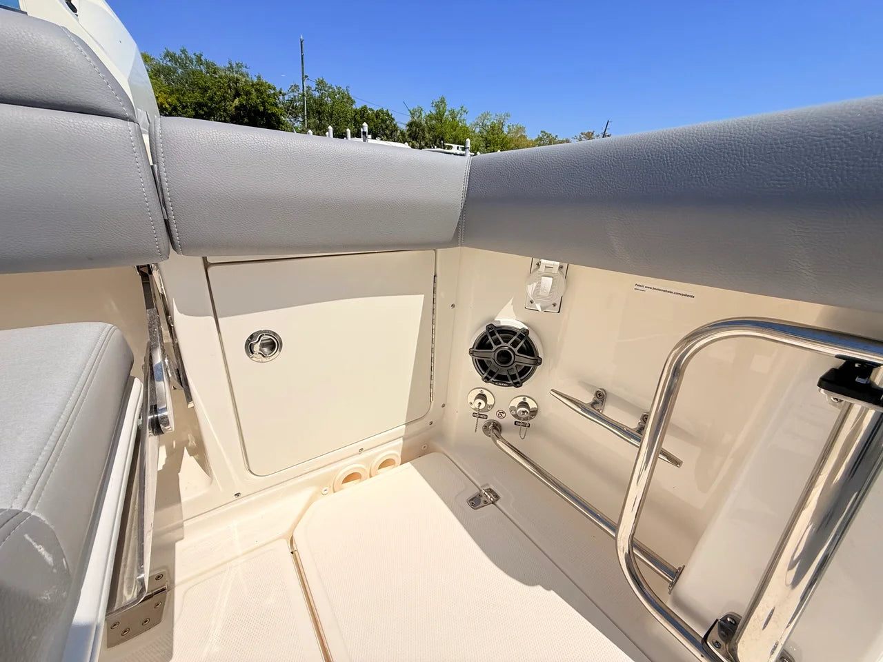 2026 Boston Whaler 330 Outrage 33.0 feet, St Petersburg, FL #54