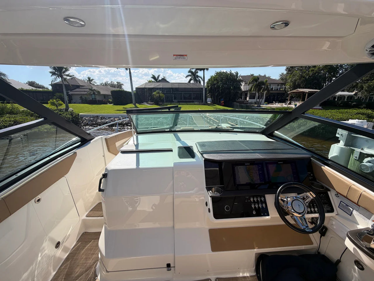 2021 Sea Ray SUNDANCER 320 OUTBOARD 32.0 feet, St. Petersburg, FL #25