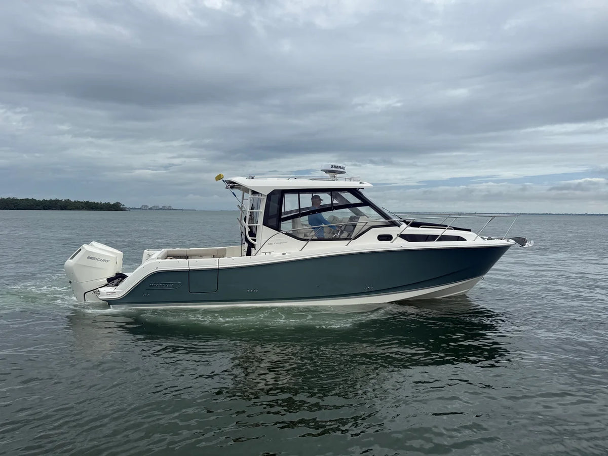 2024 Boston Whaler 325 CONQUEST 32.0 feet, Sarasota, FL #9