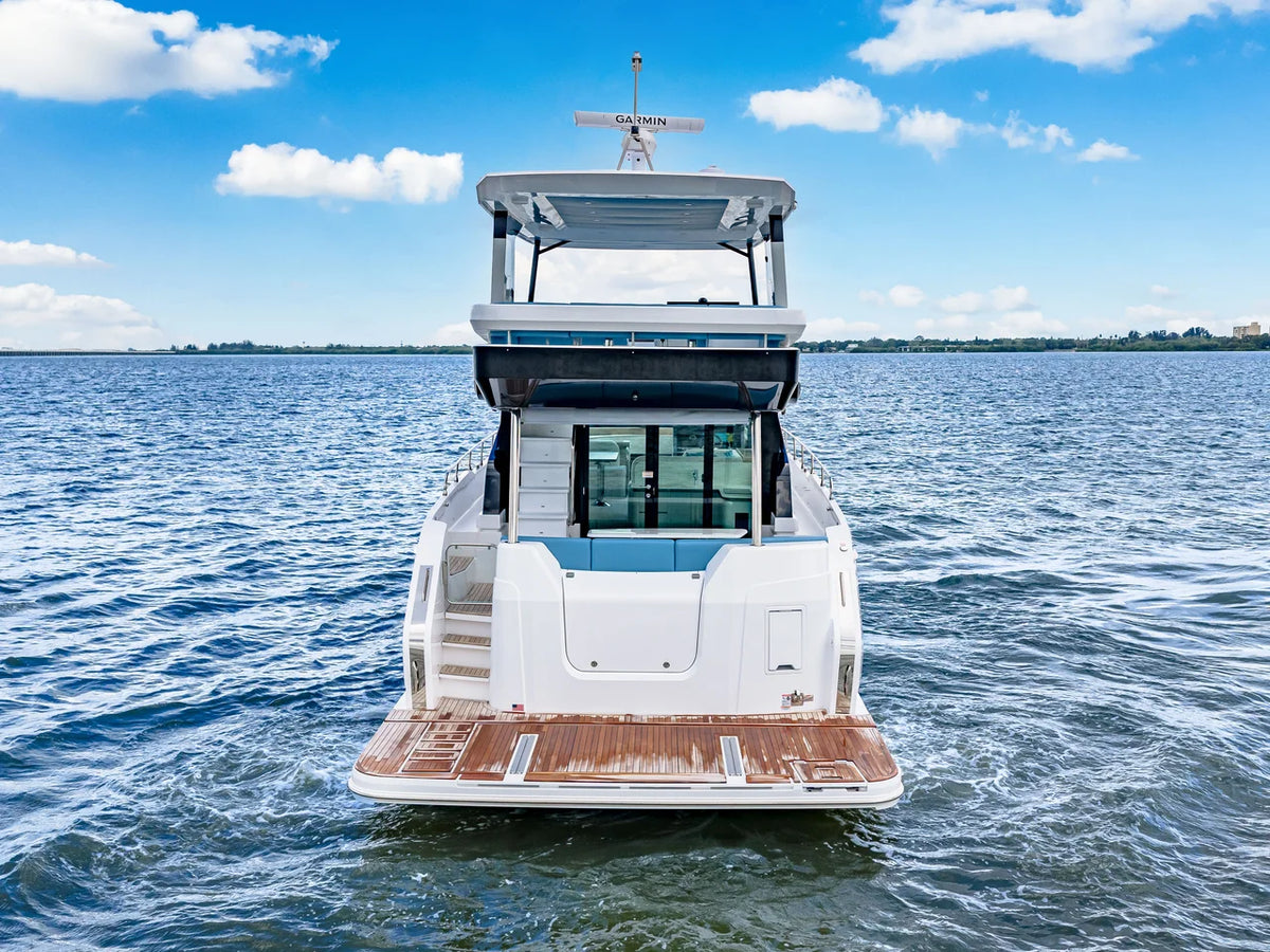 2026 Cruisers Yachts 50 FLY 50.0 feet, Clearwater, Florida #13