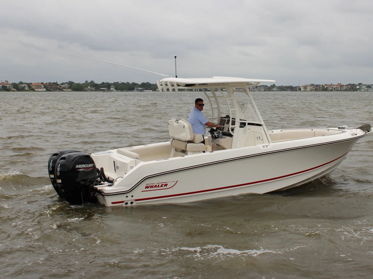 2026 Boston Whaler 230 Outrage 23.0 feet, Seabrook, TX #8