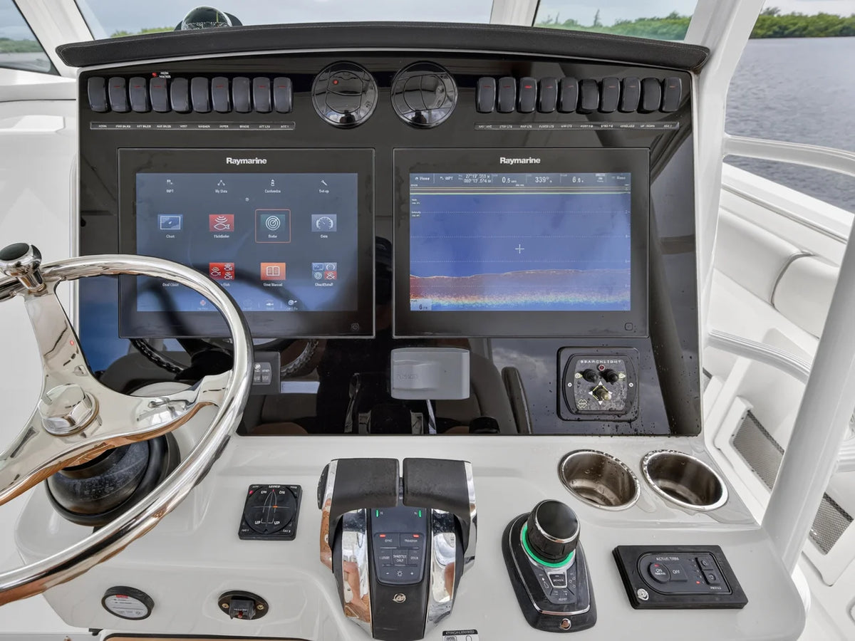 2018 Boston Whaler 380 OUTRAGE 38.0 feet, Stuart, Florida #66