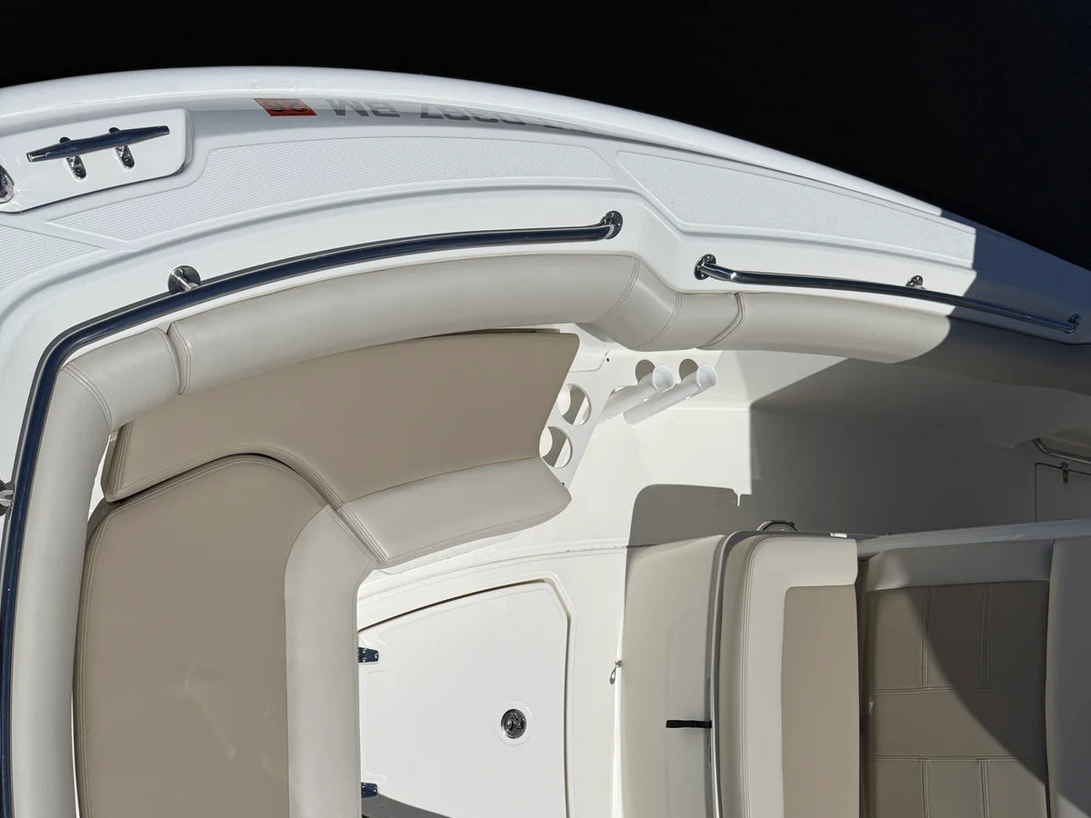 2024 Boston Whaler 230 OUTRAGE 23.0 feet, Westbrook, Connecticut #16