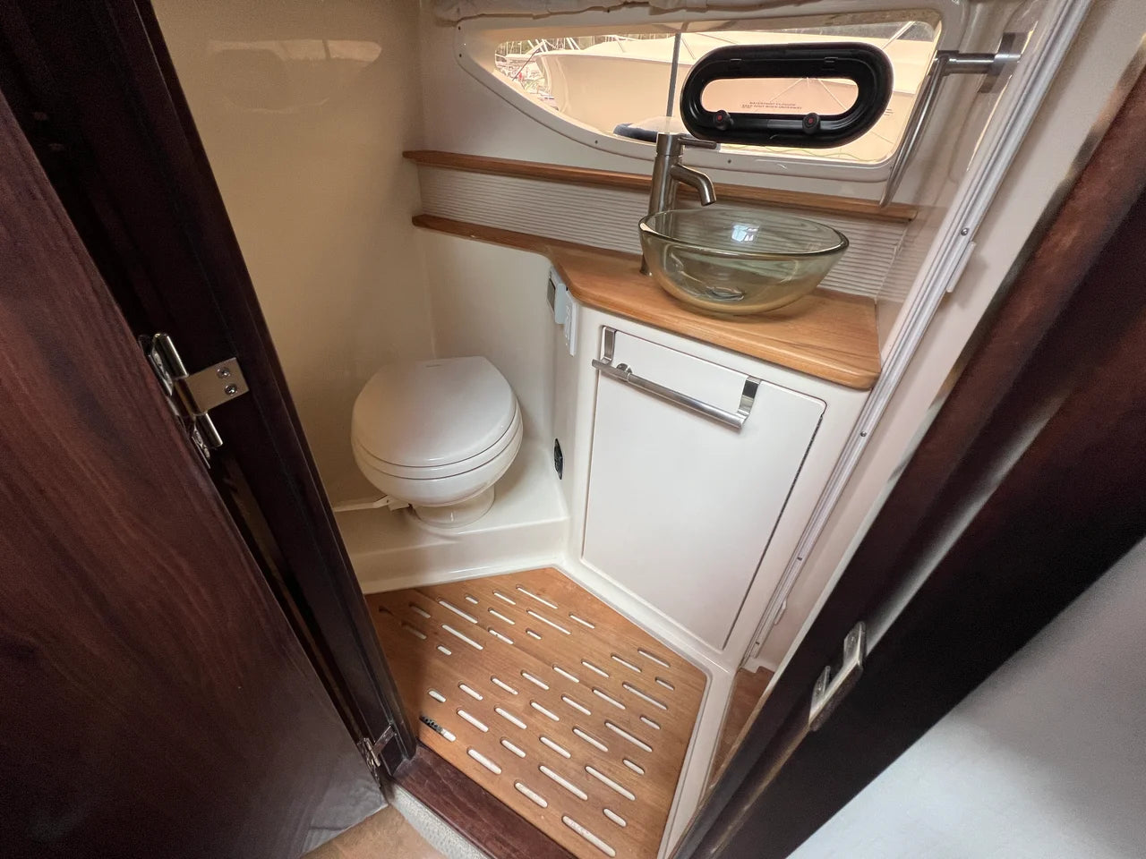 2018 Sea Ray 350 SUNDANCER 35.0 feet, Wakefield, RI #57