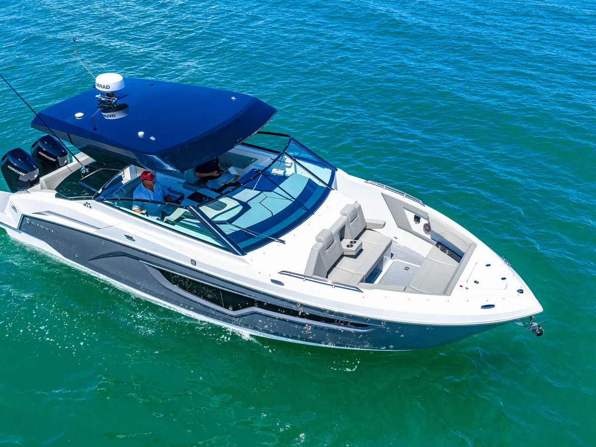2027 Cruisers Yachts 34 GLS Outboard 34.0 feet, Venice, Florida #4