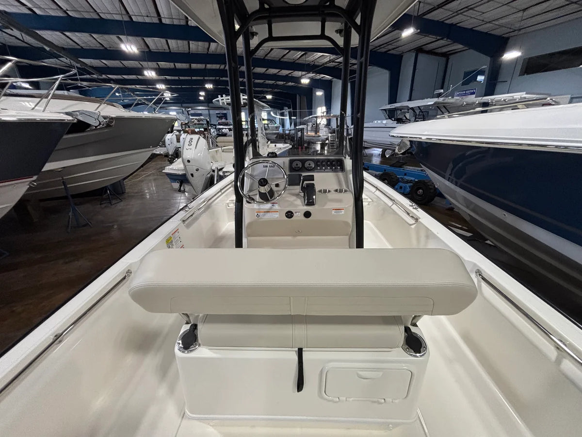 2026 Boston Whaler 210 Montauk 21.0 feet, Clearwater, Florida #4