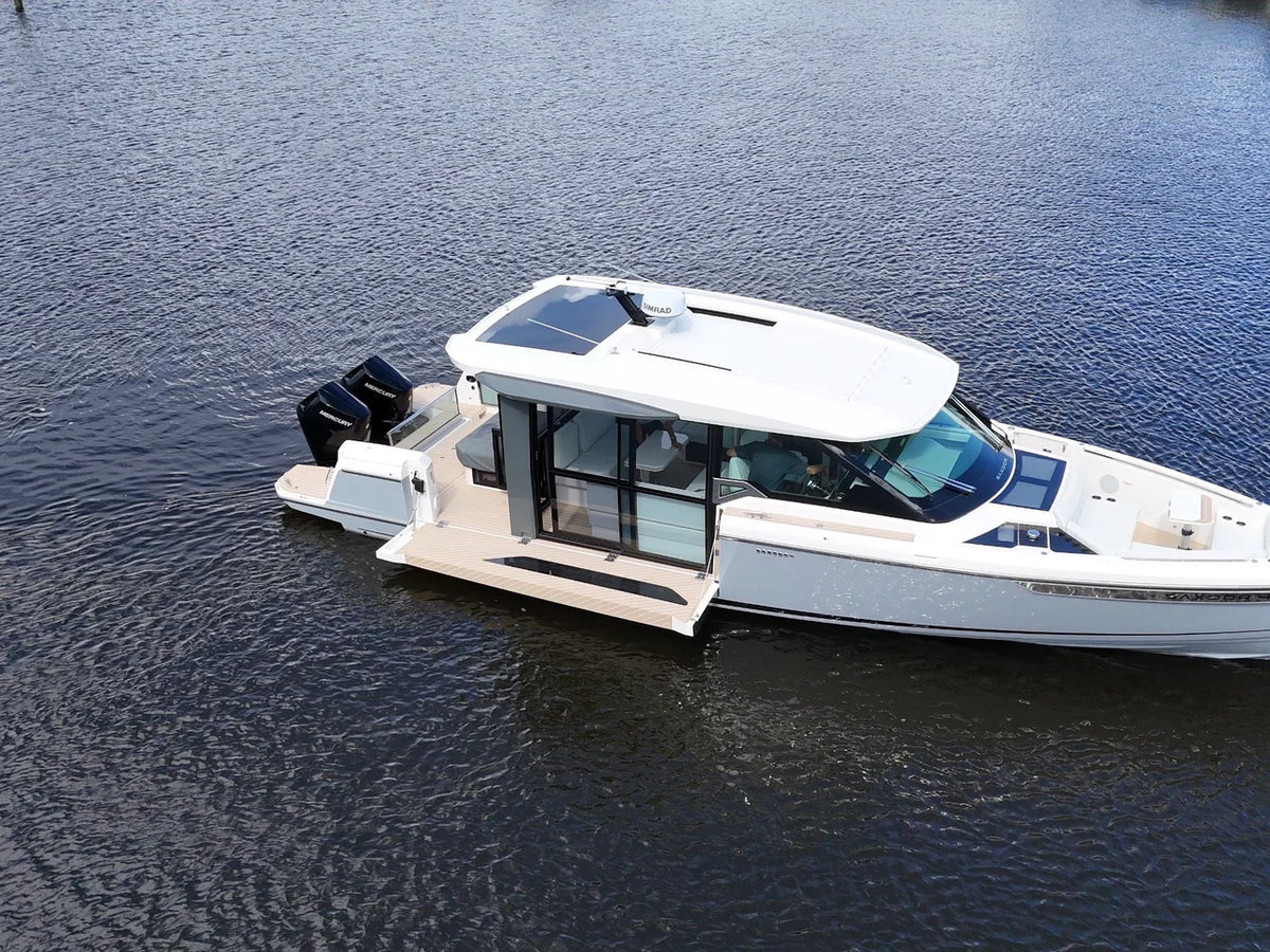 2027 Saxdor 400 GTC 40.0 feet, Jacksonville Beach, Florida #13