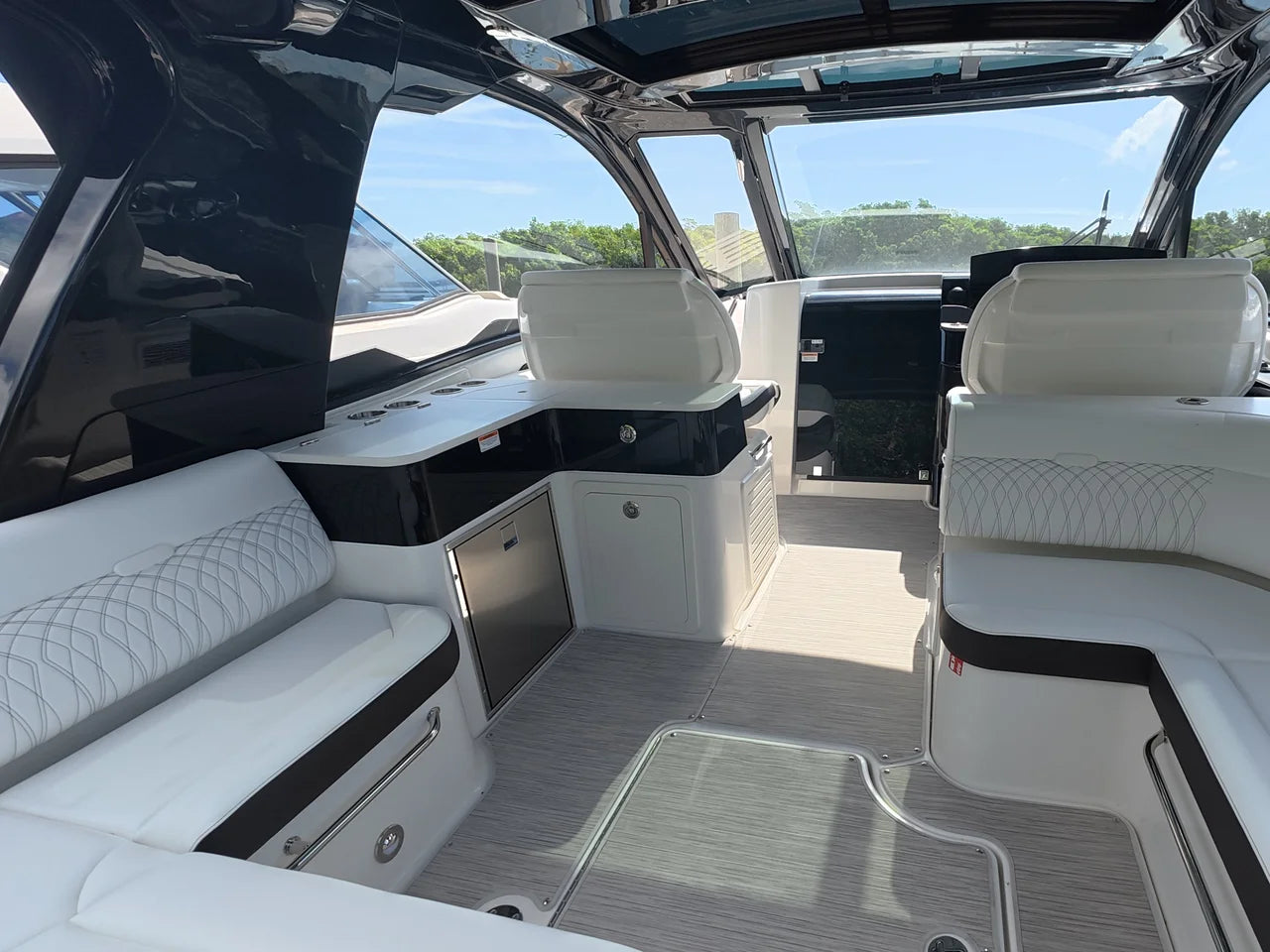 2026 Sea Ray Sundancer 370 Outboard 37.0 feet, Cumming, Georgia #7