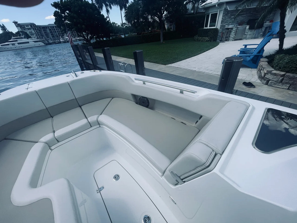 2022 Boston Whaler 320 VANTAGE 32.0 feet, Delray Beach, FL #12