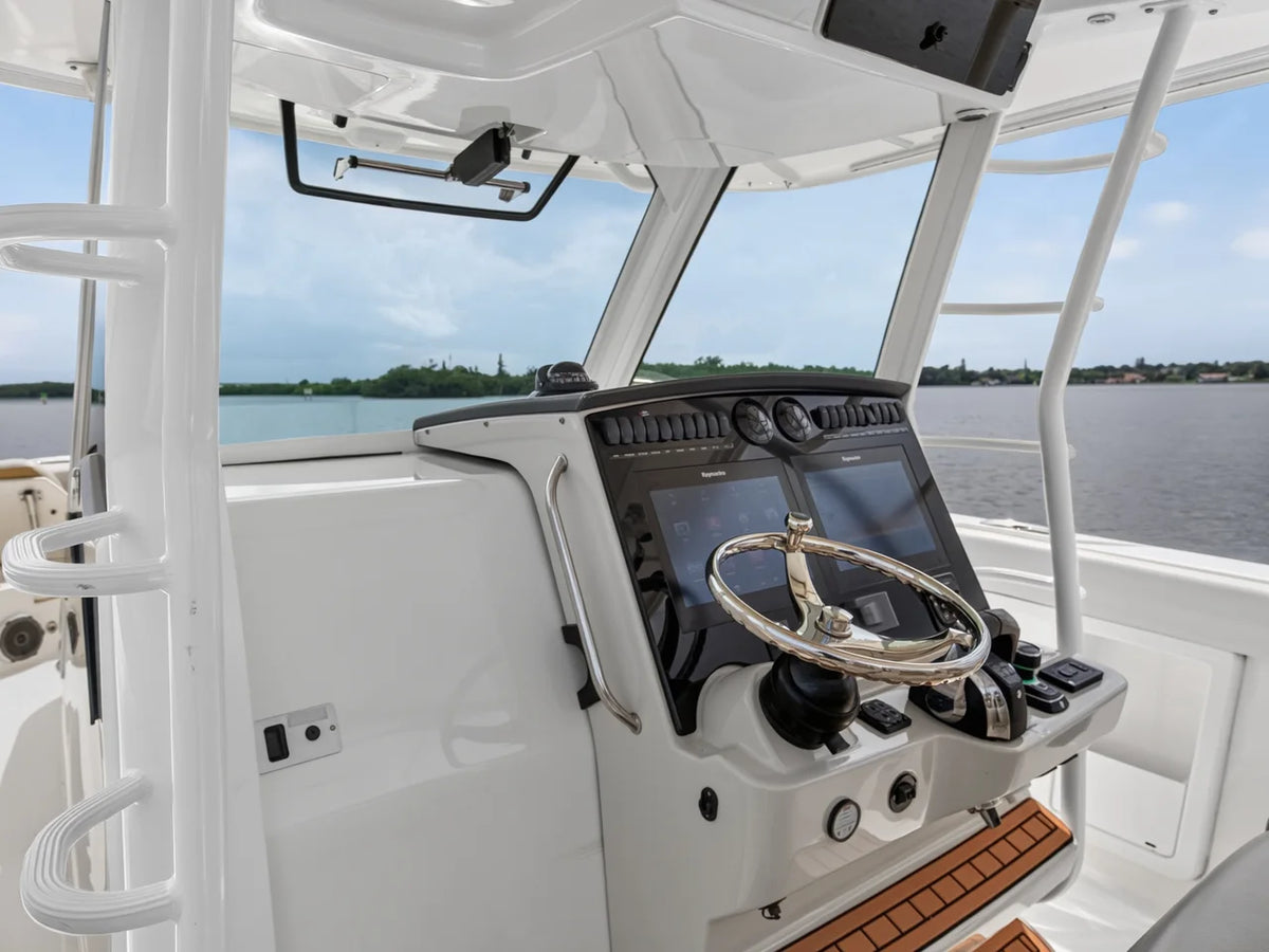 2018 Boston Whaler 380 OUTRAGE 38.0 feet, Stuart, Florida #58