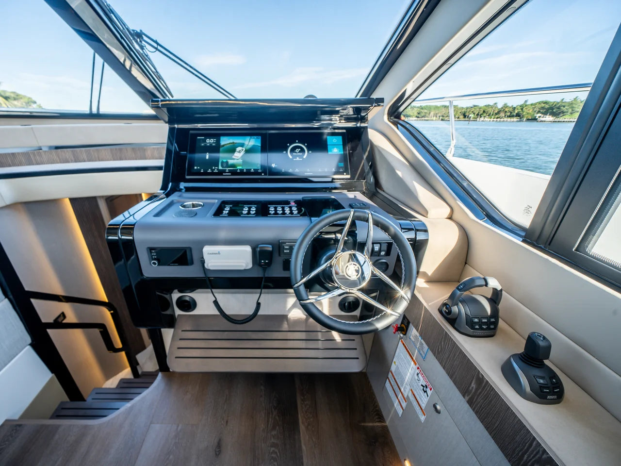 2026 Cruisers Yachts 57 FLY 57.0 feet, Stuart, Florida #32