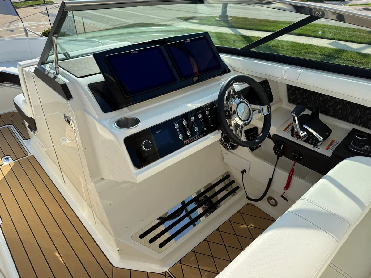 2027 Sea Ray SLX 310 31.0 feet, Osage Beach, MO #24