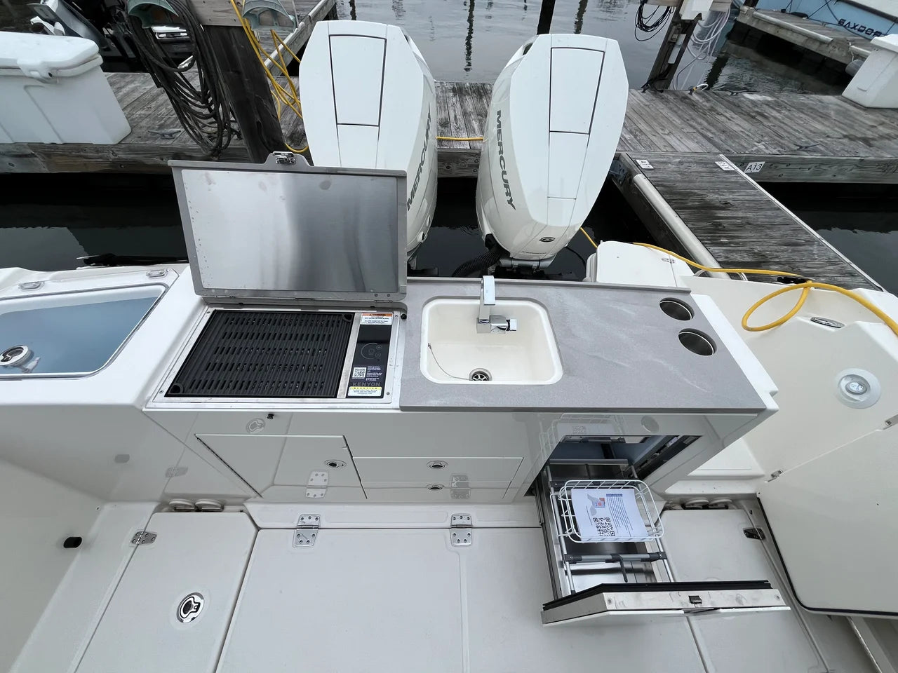 2026 Boston Whaler 330 Vantage 33.0 feet, Norwalk, Connecticut #21