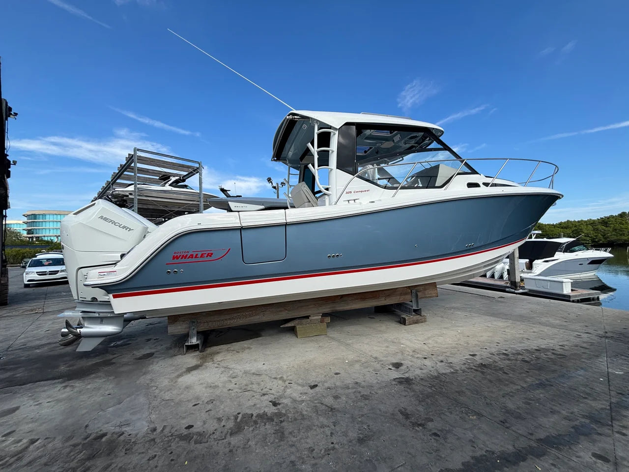 2026 Boston Whaler 325 Conquest 32.0 feet, Clearwater, Florida #2
