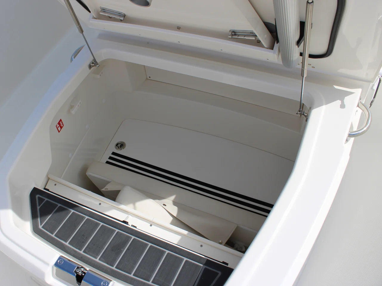 2027 Boston Whaler 280 Dauntless 28.0 feet, Seabrook, TX #13