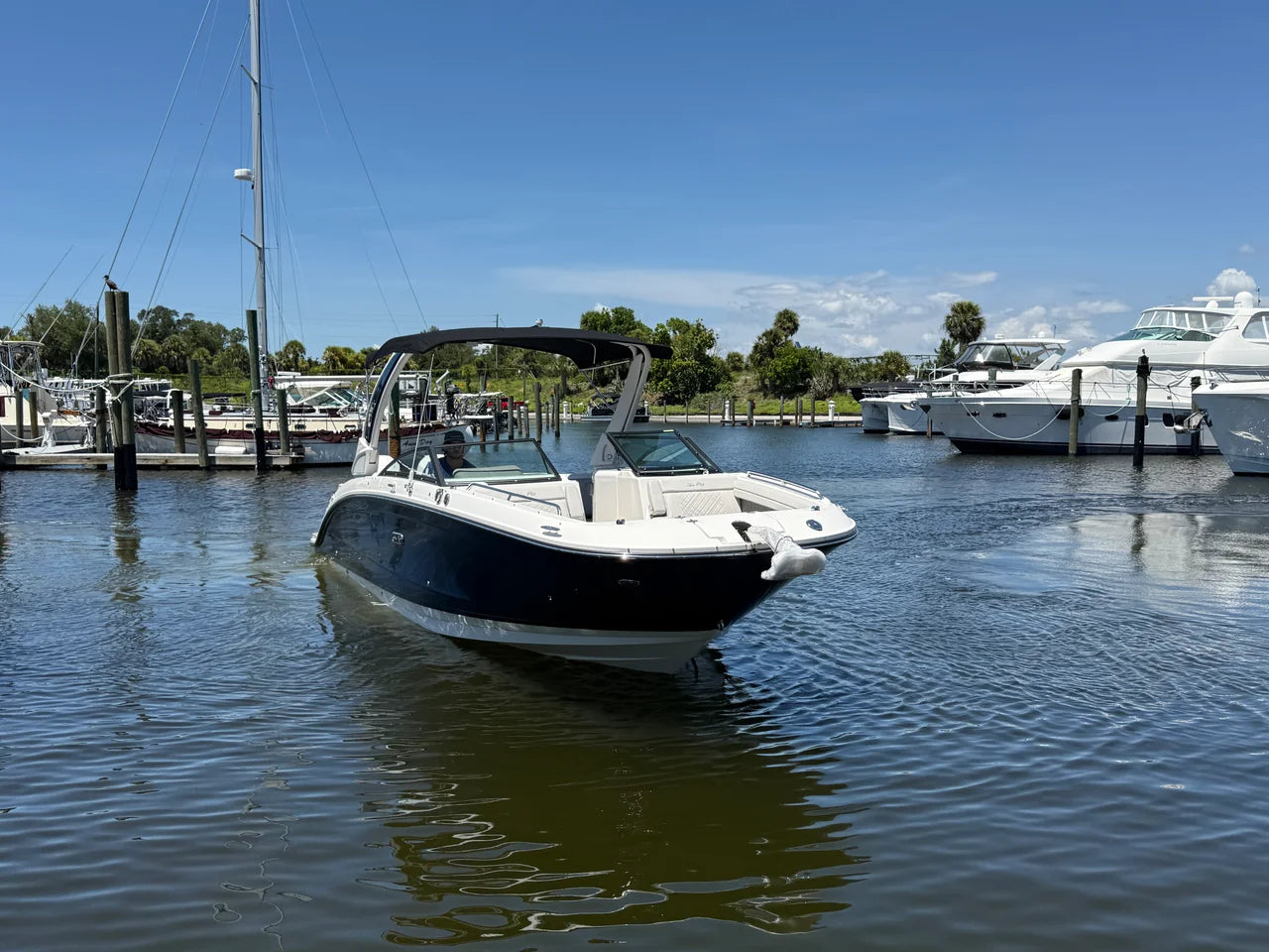 2026 Sea Ray SDX 290 Outboard 29.0 feet, Venice, Florida #4