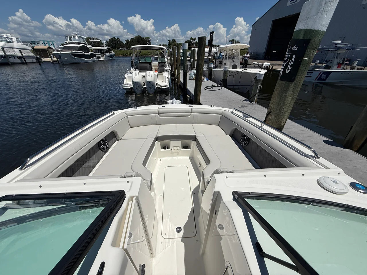2026 Sea Ray SDX 290 Outboard 29.0 feet, Venice, Florida #7