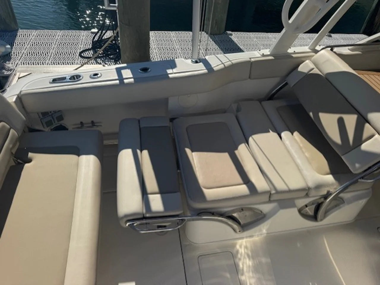 2016 Boston Whaler 320 VANTAGE 32.0 feet, Miami, FL #28