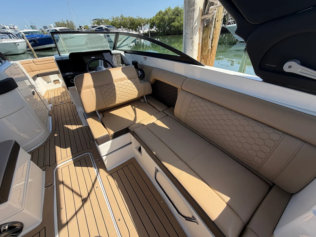 2021 Sea Ray 290 SDX 298.0 feet, Miami, FL #58