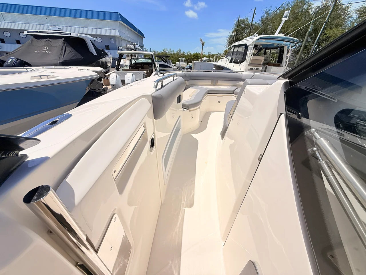 2026 Boston Whaler 380 Realm 38.0 feet, St Petersburg, FL #63
