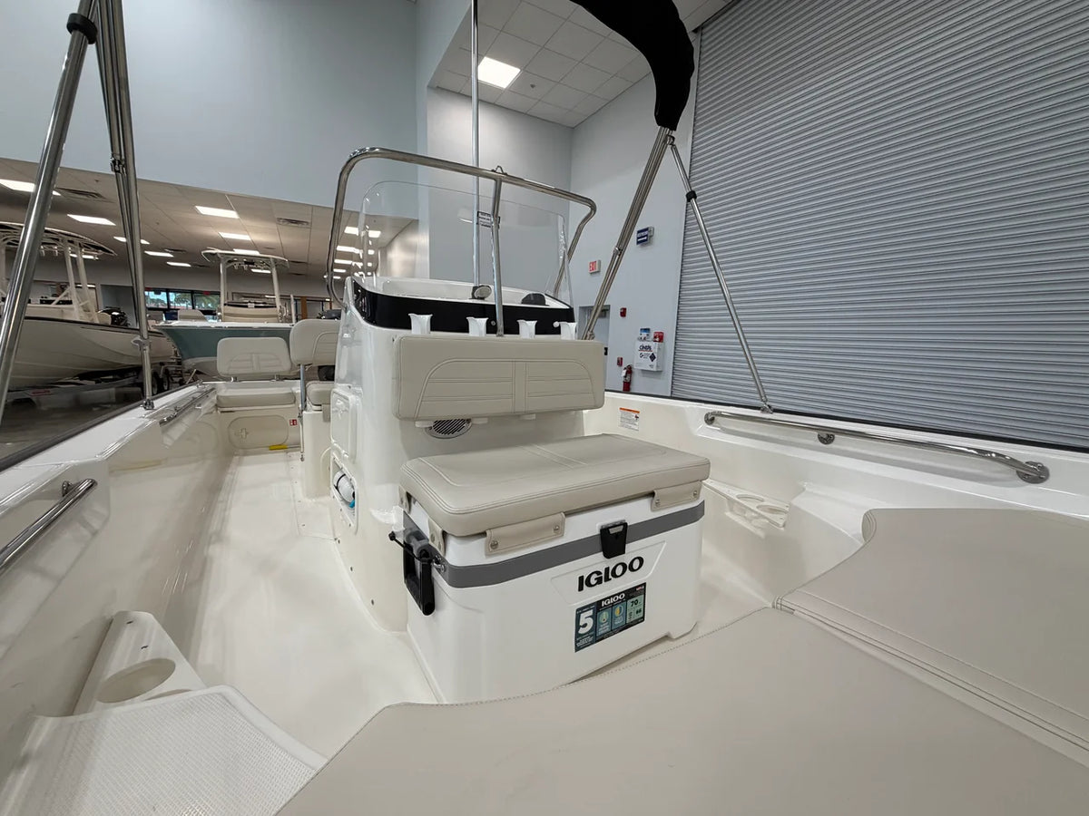 2027 Boston Whaler 170 Montauk 17.0 feet, Stuart, Florida #6