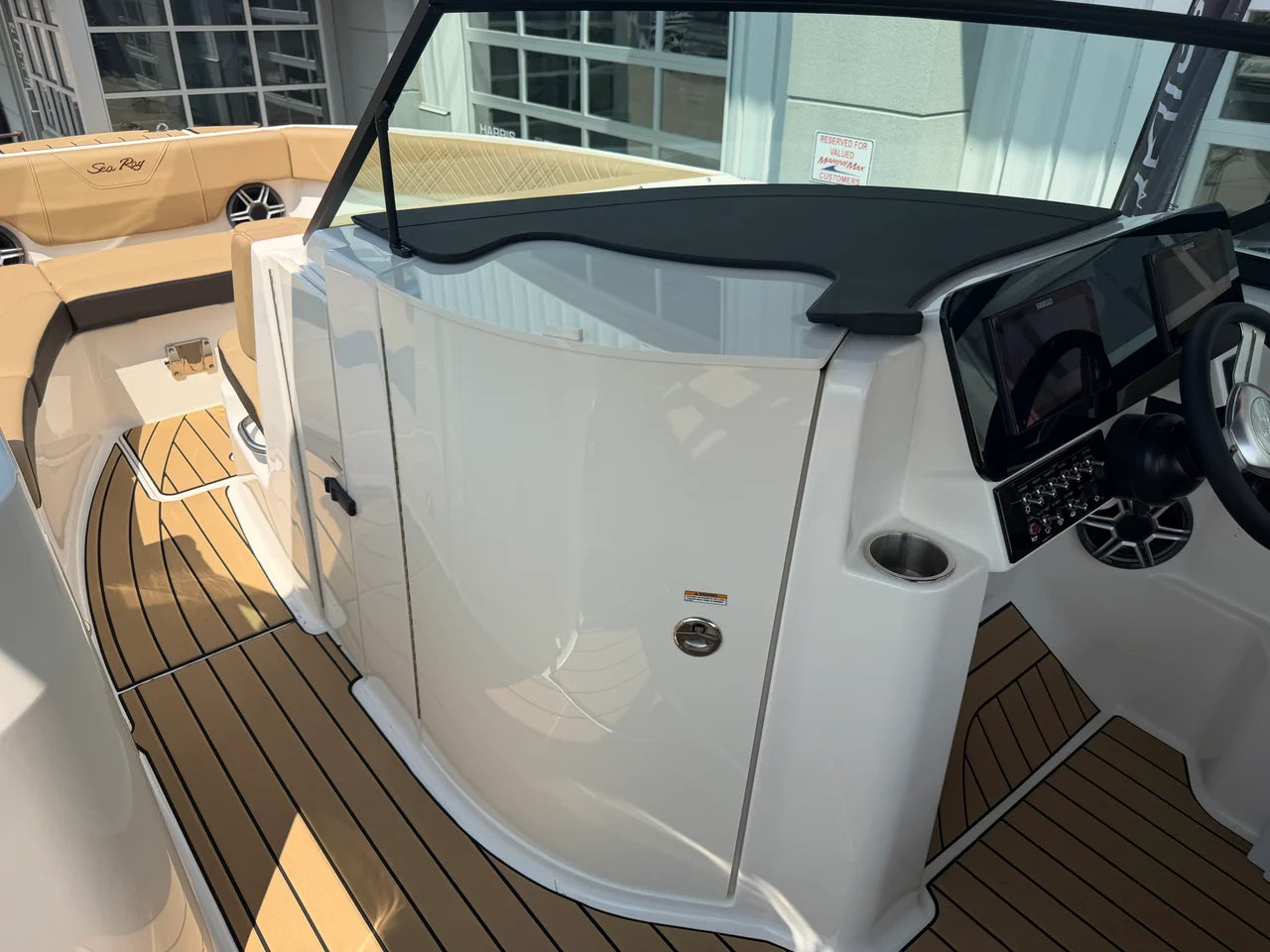 2026 Sea Ray SDX 250 Outboard 25.0 feet, Osage Beach, Missouri #59