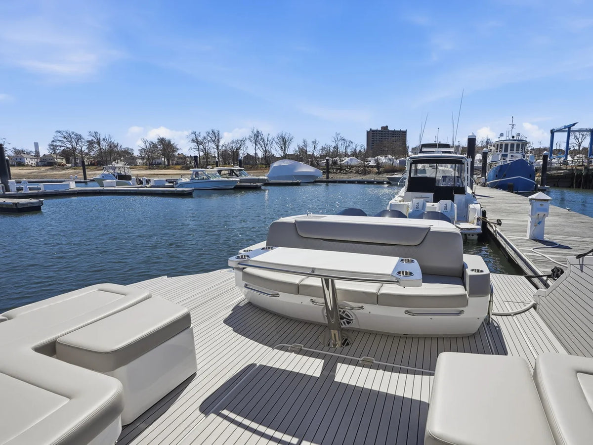 2026 Cruisers Yachts 50GLS OB 50.0 feet, Quincy, MA #15