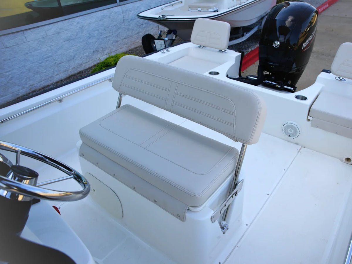 2027 Boston Whaler 190 Montauk 19.0 feet, Lewisville, TX #11