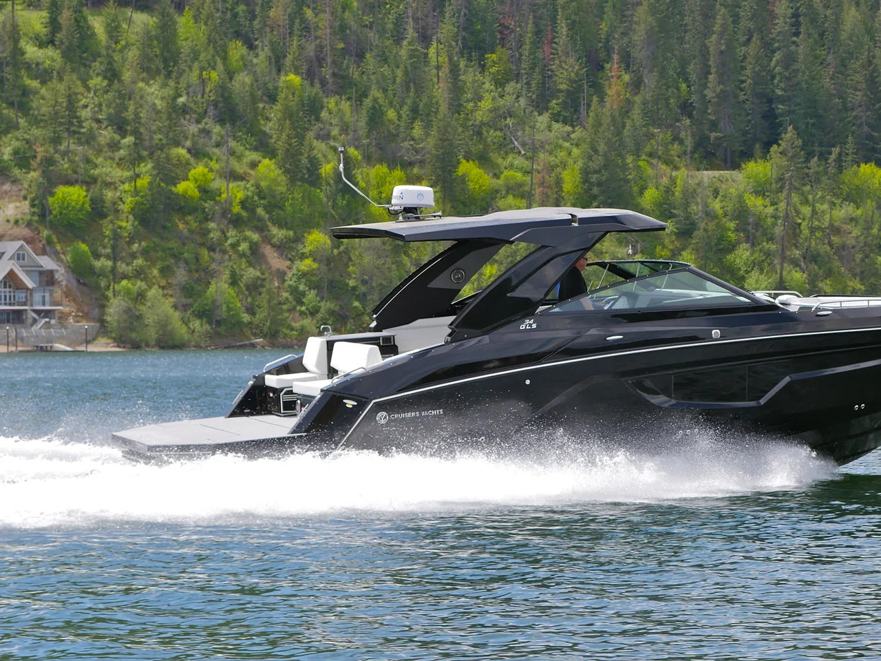 2026 Cruisers Yachts 34 GLS 34.0 feet, Inuvik, Northwest Territories #2
