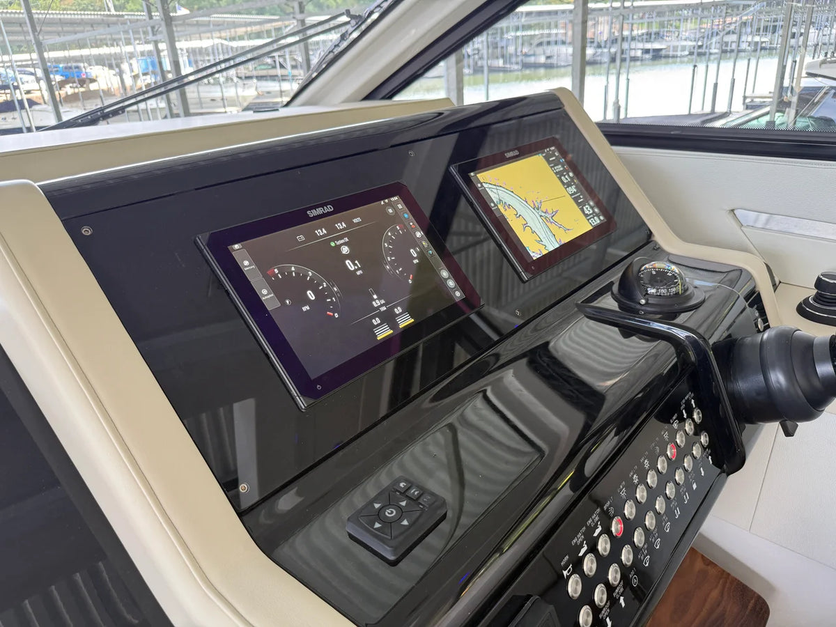 2027 Cruisers Yachts 42 GLS 42.0 feet, Lake Ozark, MO #34