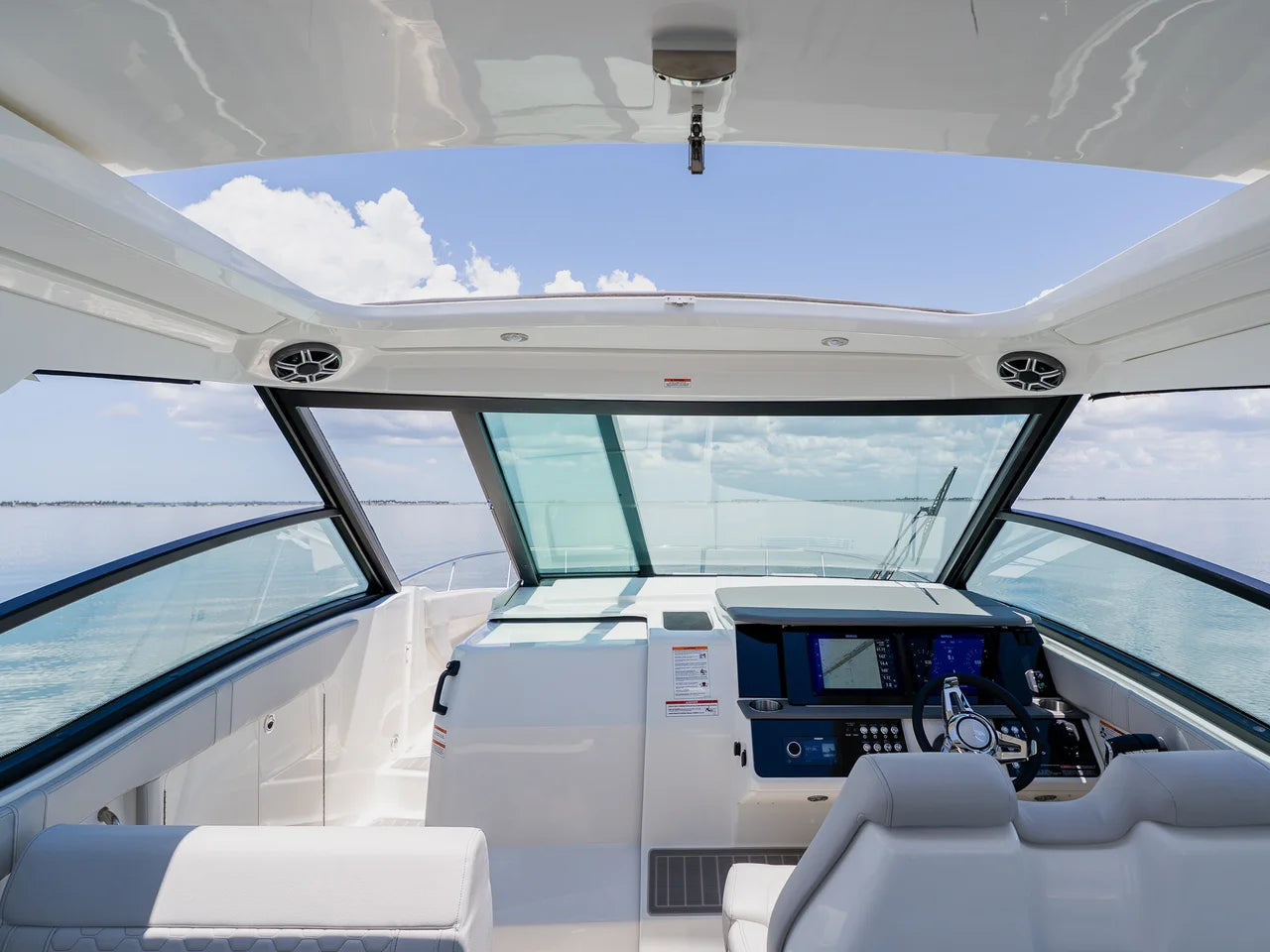 2027 Sea Ray Sundancer 320 Outboard 32.0 feet, Clearwater, Florida #79