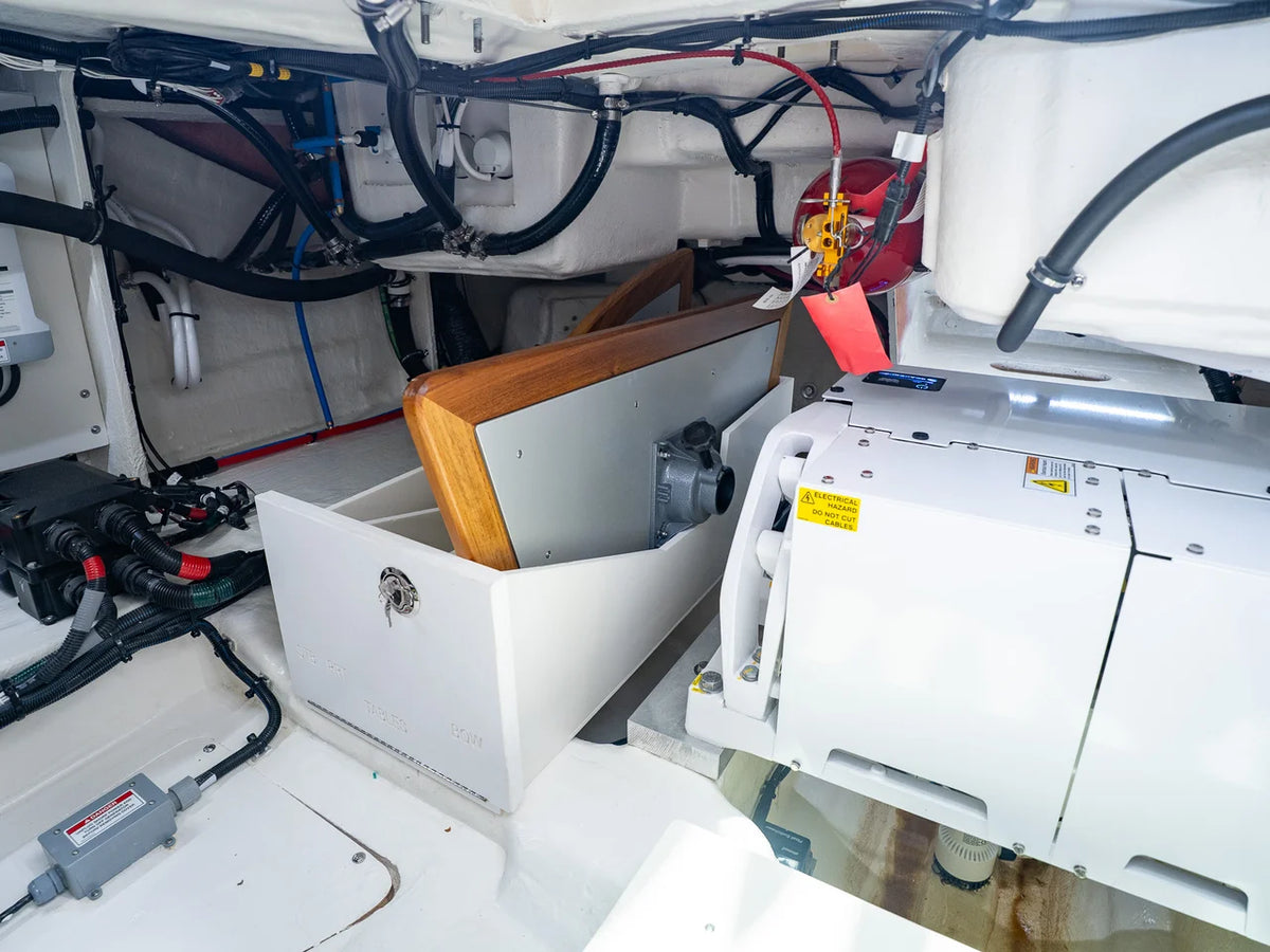 2026 Sea Ray Sundancer 370 Outboard 37.0 feet, Clearwater, Florida #84
